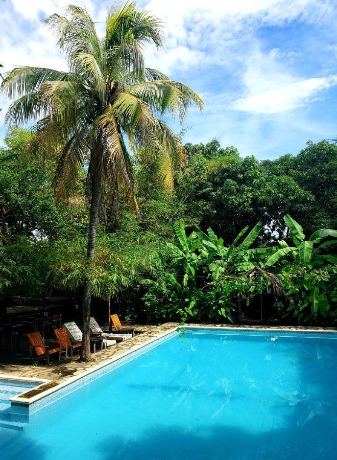 Isla Encantada  León Exterior foto